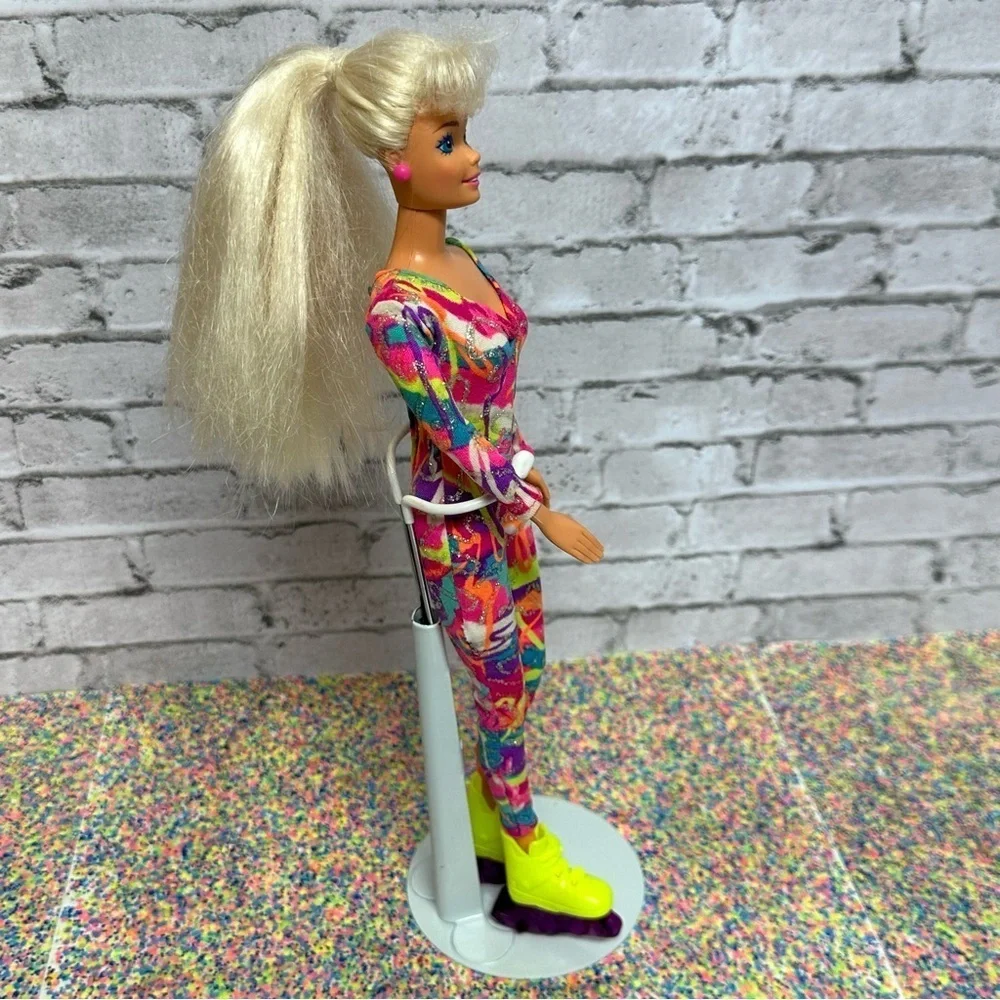 Barbie hot skatin